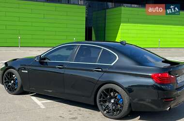 Седан BMW 5 Series 2013 в 