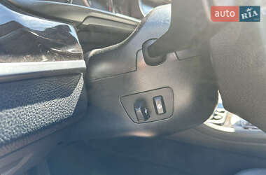 Седан BMW 5 Series 2013 в 