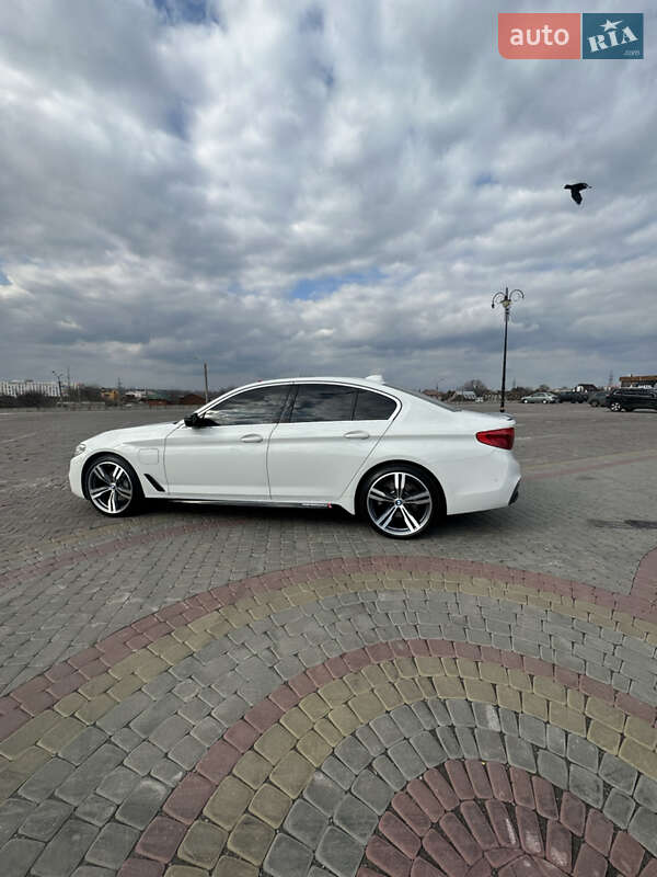 Седан BMW 5 Series 2018 в Харкові