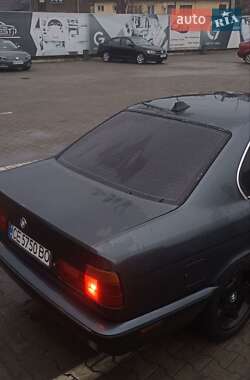 Седан BMW 5 Series 1994 в 