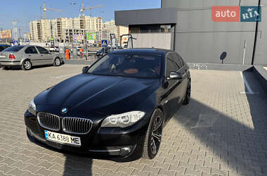 Седан BMW 5 Series 2012 в 