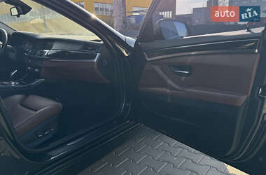 Седан BMW 5 Series 2012 в 