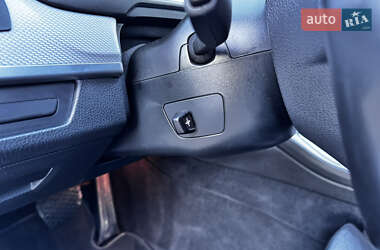 Седан BMW 5 Series 2013 в 