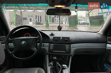 Седан BMW 5 Series 2001 в 