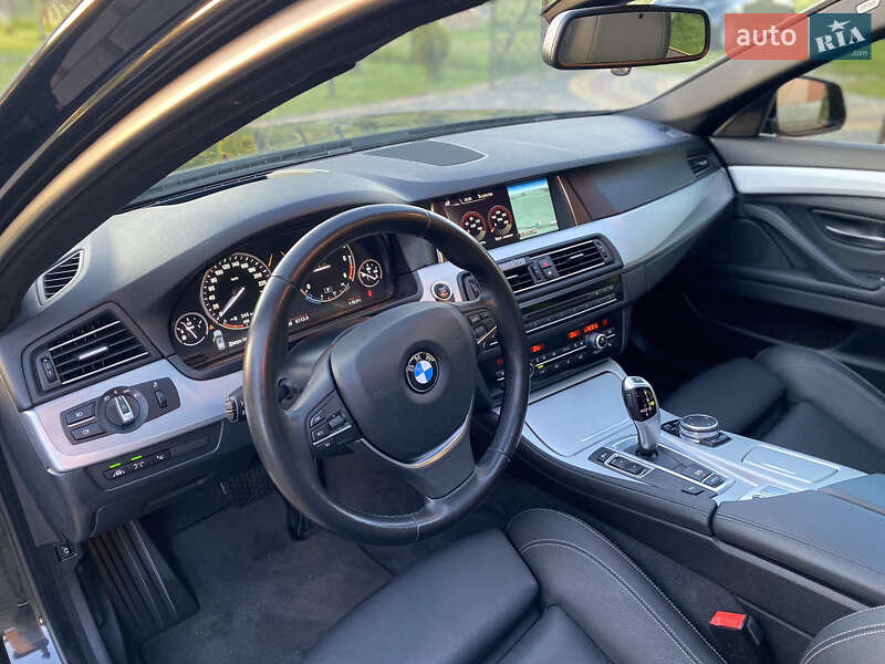 Універсал BMW 5 Series 2016 в Дрогобичі