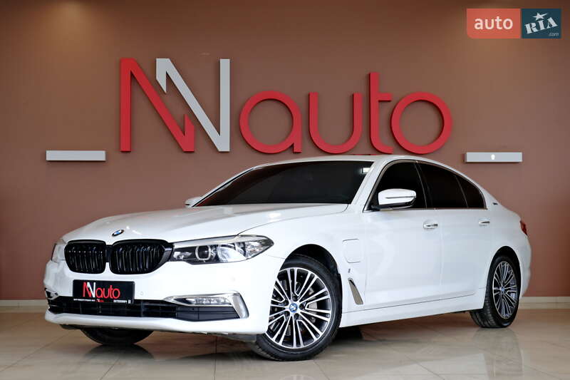 Седан BMW 5 Series 2018 в 