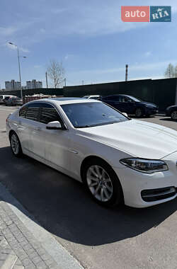 Седан BMW 5 Series 2014 в 