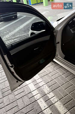 Седан BMW 5 Series 2014 в 