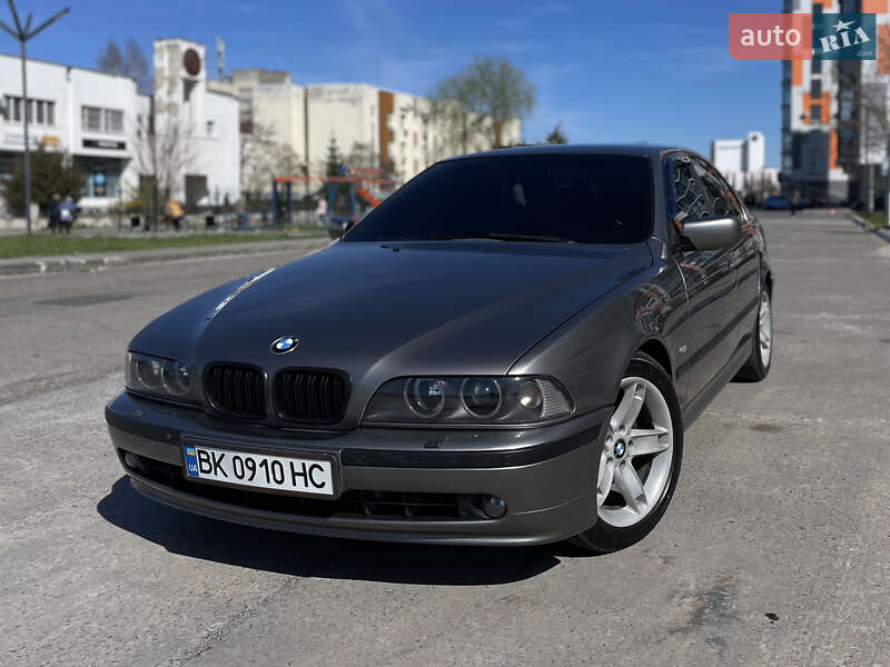 BMW 5 Series 2003