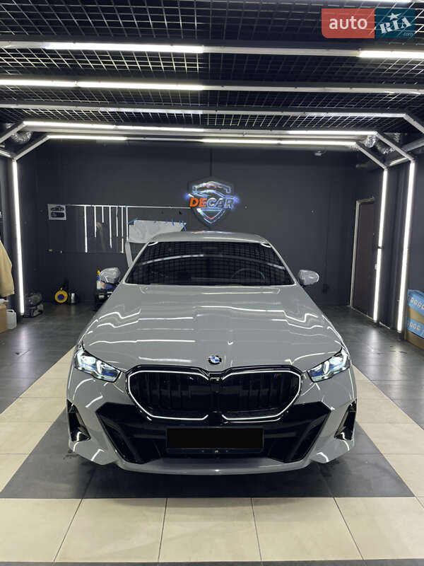 Седан BMW 5 Series 2024 в Киеве фото 10 Седан BMW 5 Series 2024 в Киеве