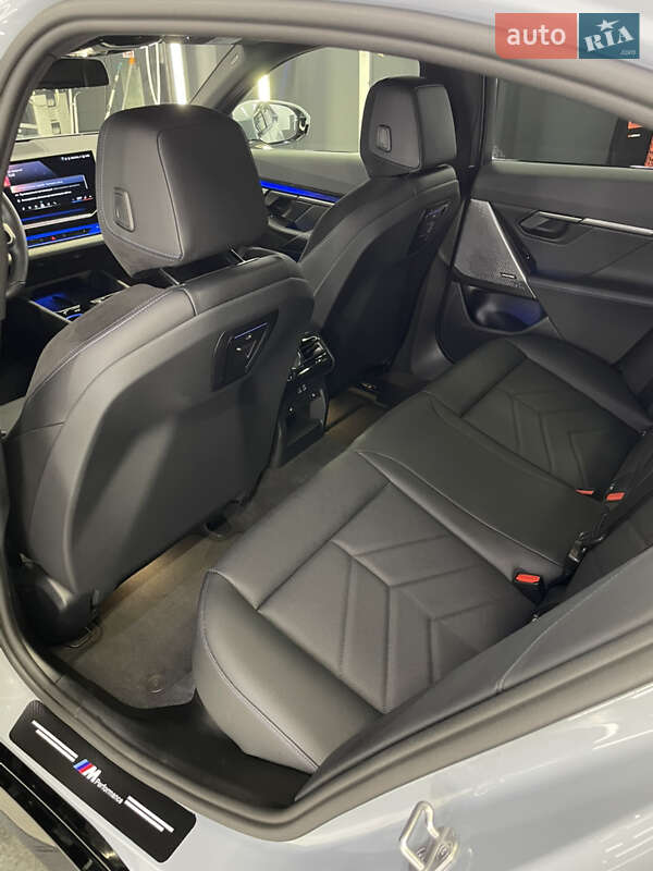 Седан BMW 5 Series 2024 в Киеве фото 23 Седан BMW 5 Series 2024 в Киеве