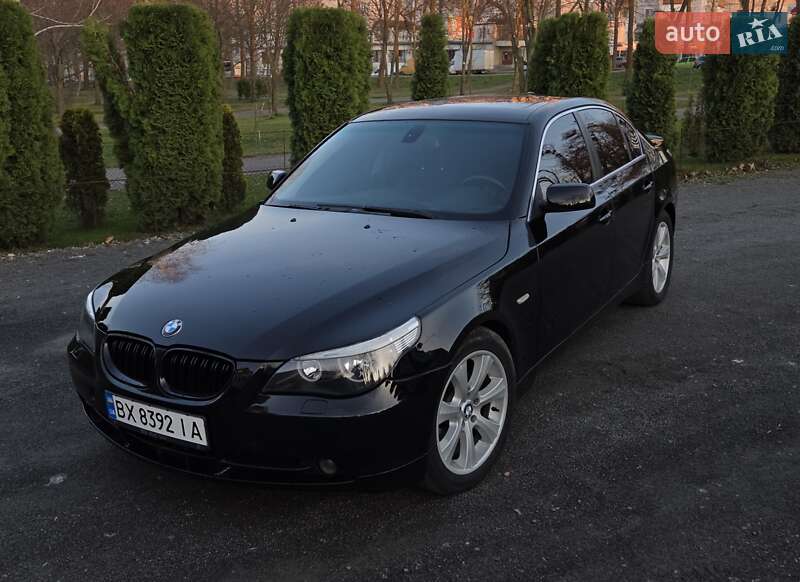 Седан BMW 5 Series 2003 в 
