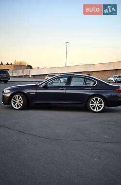 Седан BMW 5 Series 2013 в 