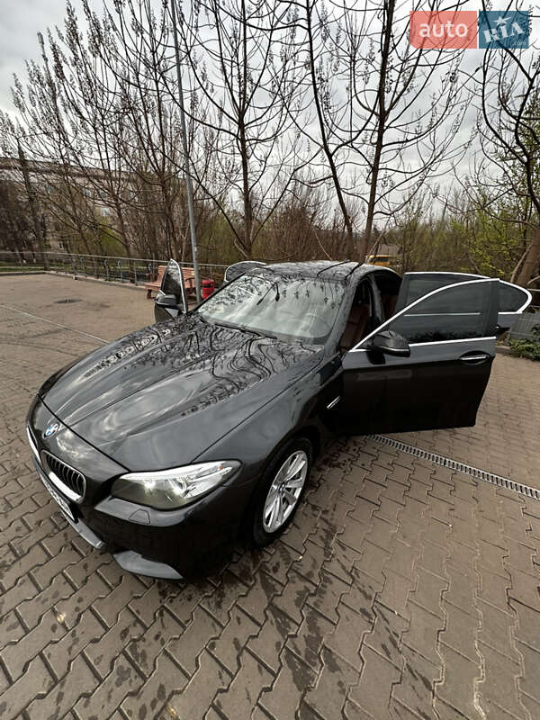 Седан BMW 5 Series 2016 в Кривом Роге