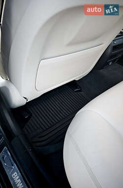 Седан BMW 5 Series 2013 в 