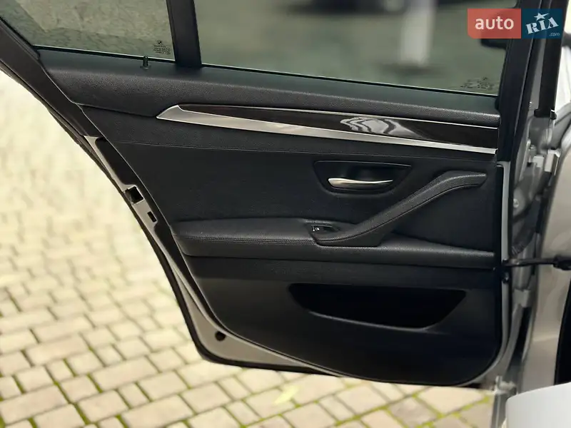 BMW 5 Series 2015 VIN WBA5A7C51GG145761 фото оголошення 26 з 70