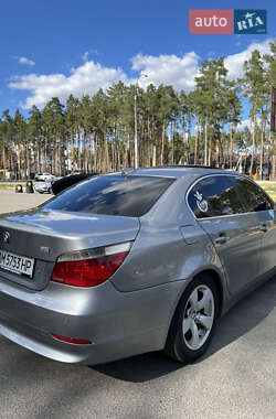 Седан BMW 5 Series 2004 в 