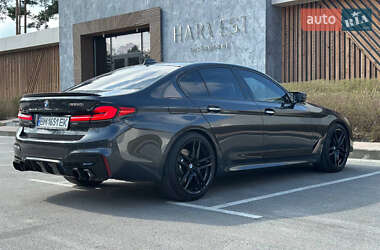 Седан BMW 5 Series 2017 в 