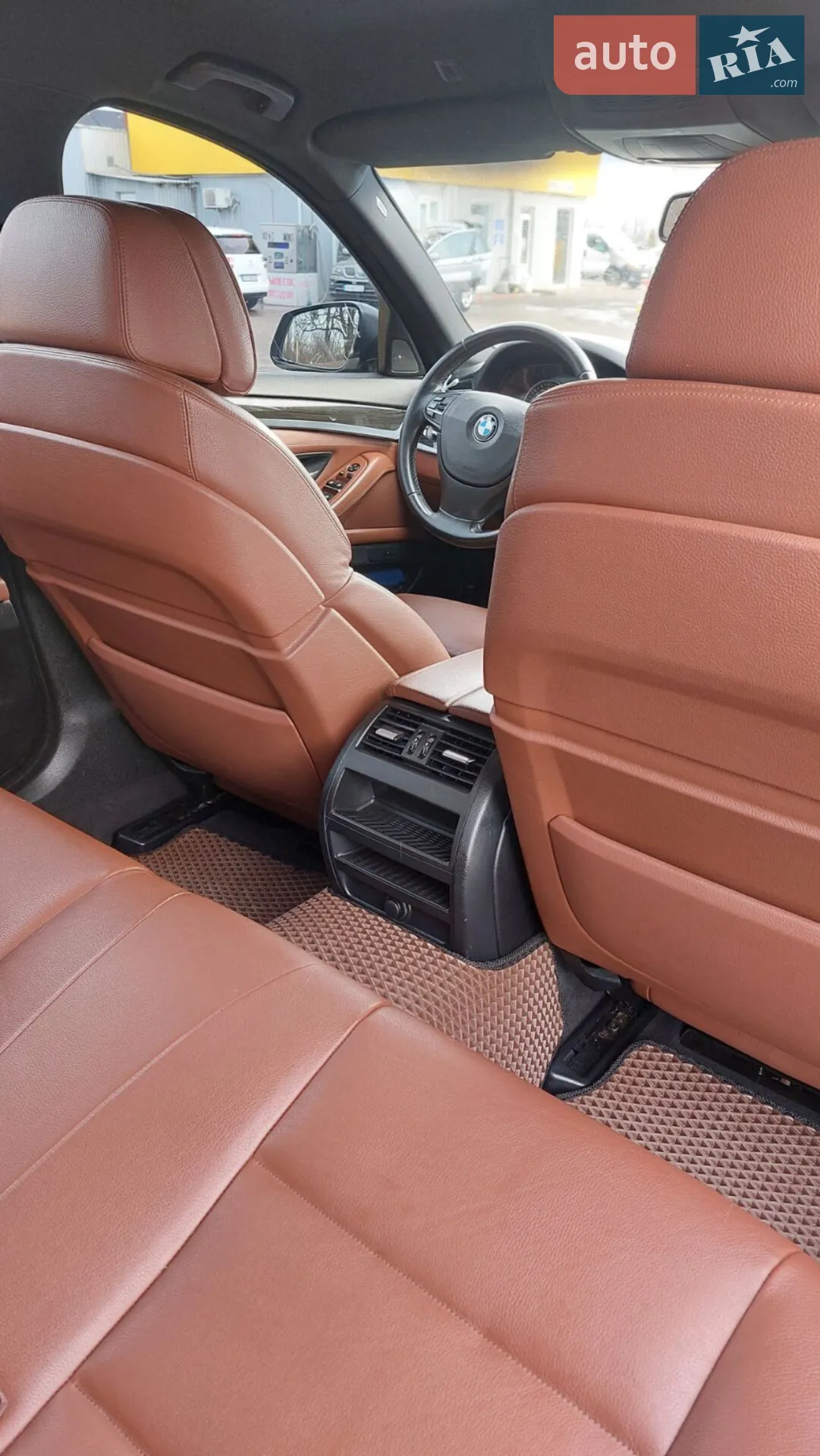 2010 BMW 5er - мініатюра 17