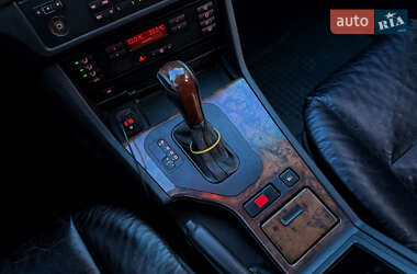 Седан BMW 5 Series 2000 в Чернівцях