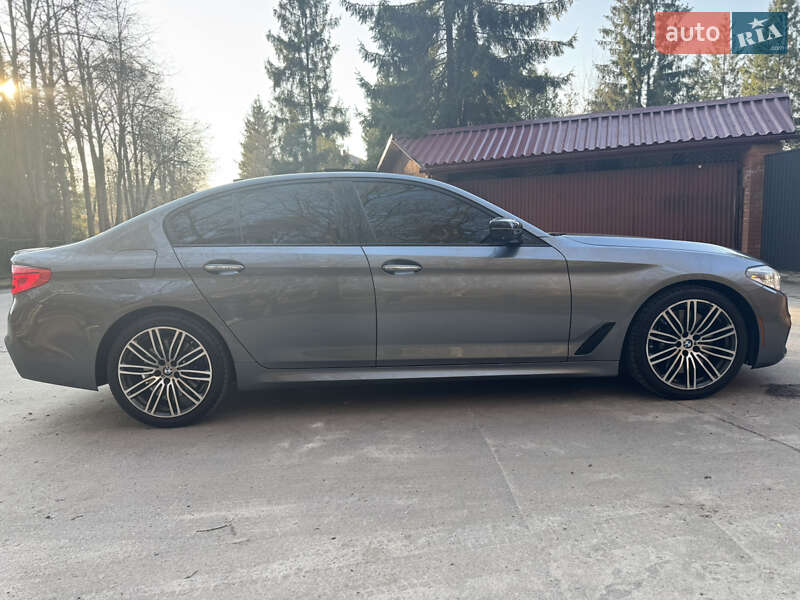 Седан BMW 5 Series 2017 в Львове