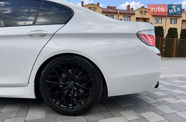 Седан BMW 5 Series 2011 в 