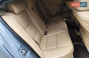 Седан BMW 5 Series 2004 в 