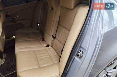 Седан BMW 5 Series 2004 в 