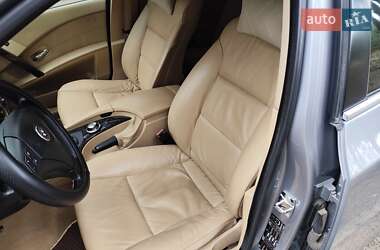 Седан BMW 5 Series 2004 в 