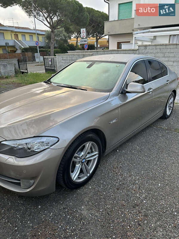 BMW 5 Series 2012