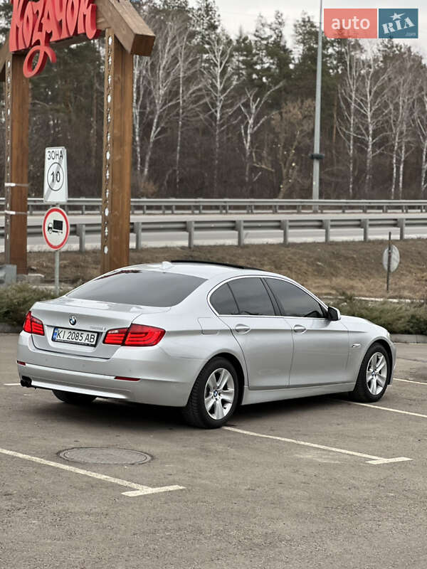 Седан BMW 5 Series 2011 в Киеве