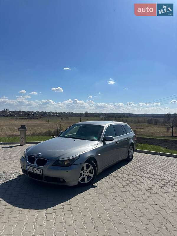 Универсал BMW 5 Series 2004 в Шумске