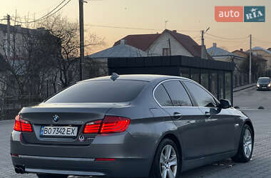 Седан BMW 5 Series 2012 в 