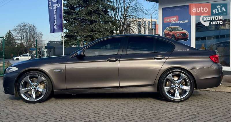 Седан BMW 5 Series 2013 в Львове