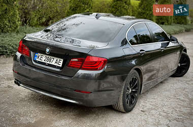Седан BMW 5 Series 2012 в 