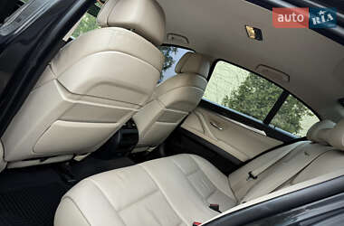 Седан BMW 5 Series 2012 в 