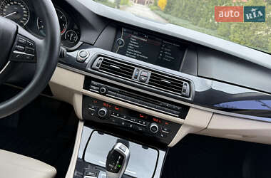 Седан BMW 5 Series 2012 в 
