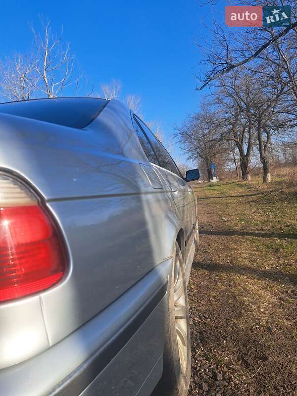 Седан BMW 5 Series 1996 в Вільшанці