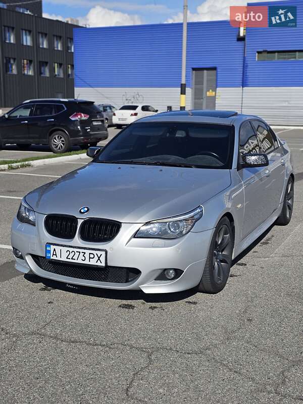 BMW 5 Series 2004
