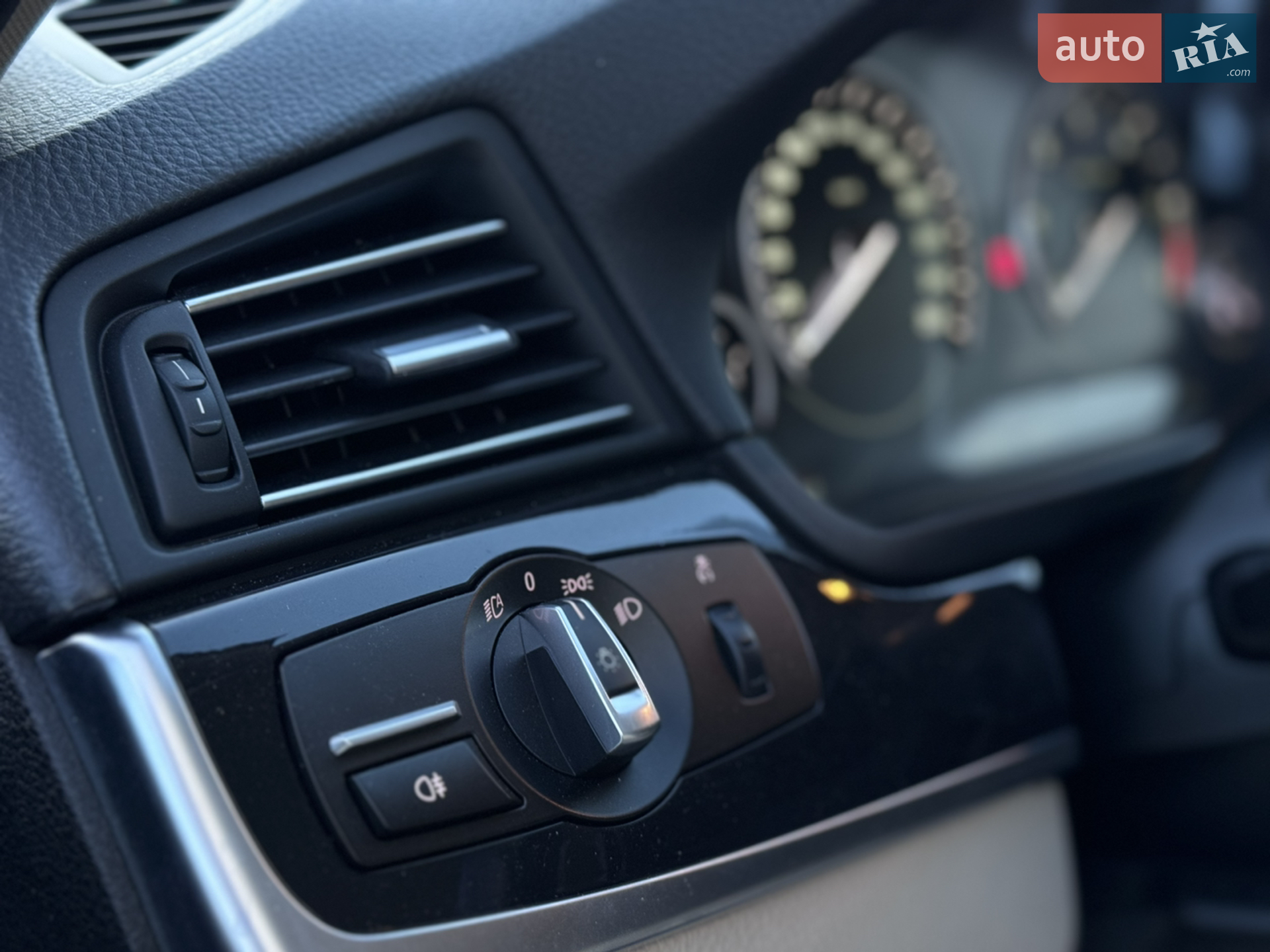 2015 BMW 5er - мініатюра 12