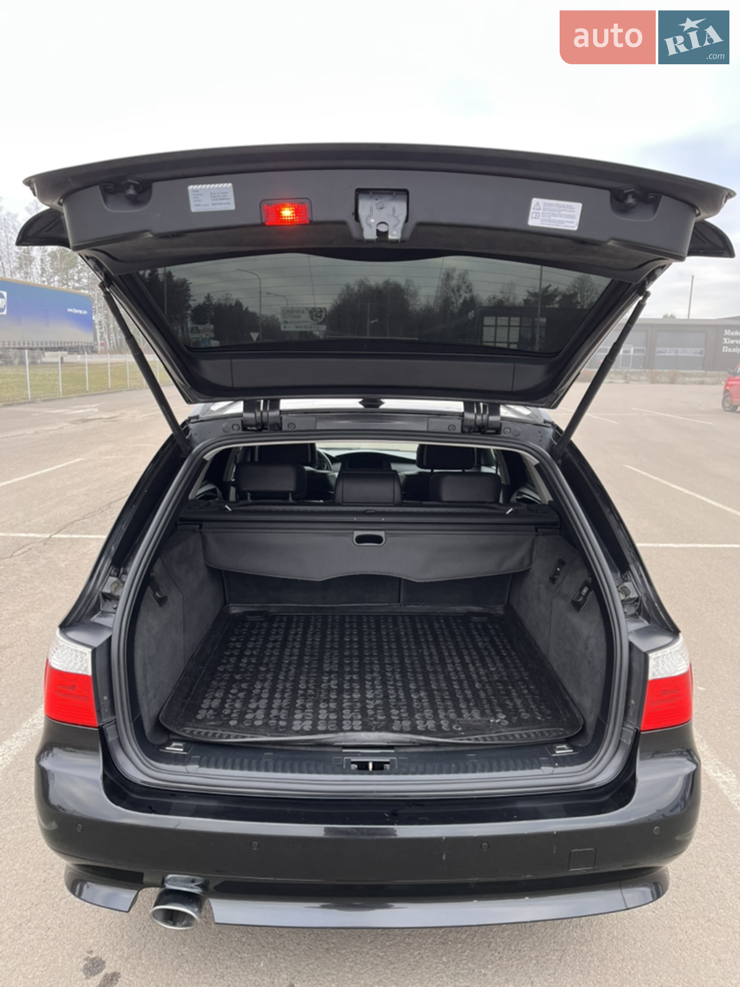 2010 BMW 5er - мініатюра 9