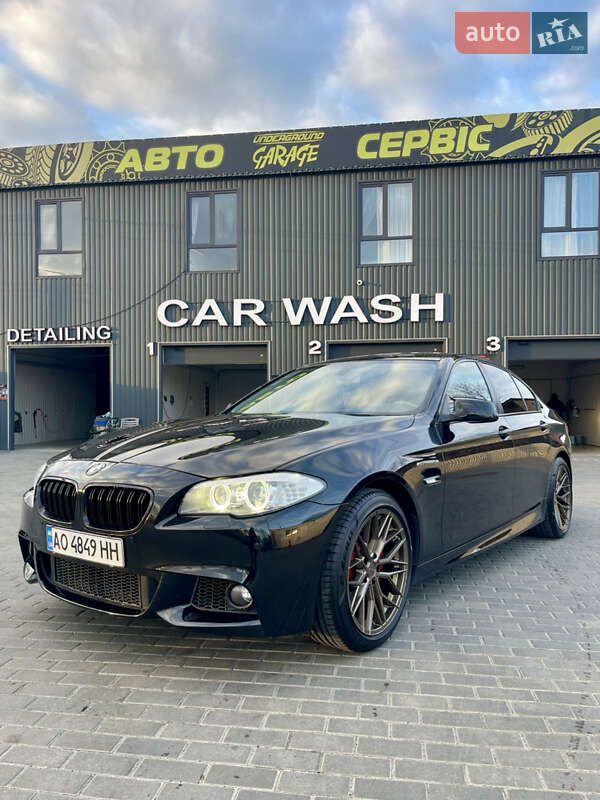 BMW 5 Series 2012