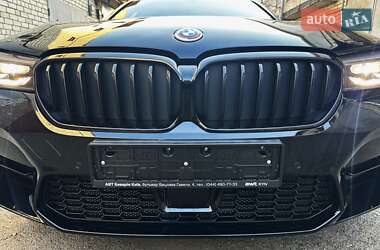 Седан BMW 5 Series 2021 в 