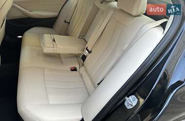 Седан BMW 5 Series 2021 в 