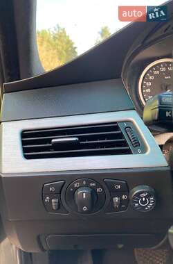 Седан BMW 5 Series 2006 в 