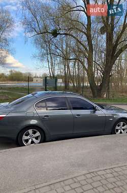 Седан BMW 5 Series 2006 в 