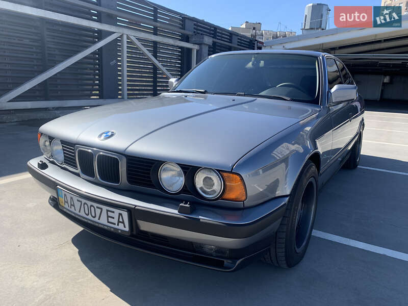 Седан BMW 5 Series 1991 в 
