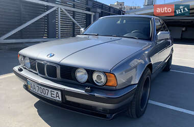 Седан BMW 5 Series 1991 в 
