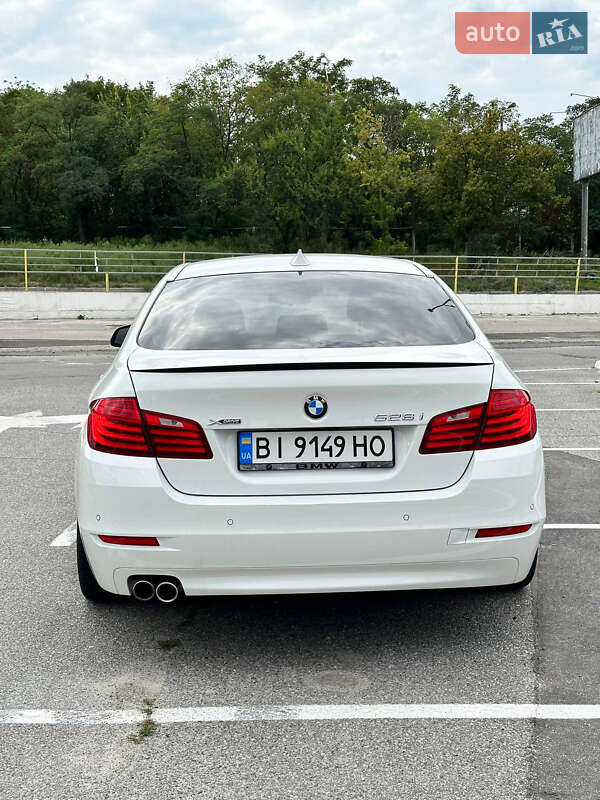 Седан BMW 5 Series 2016 в Києві