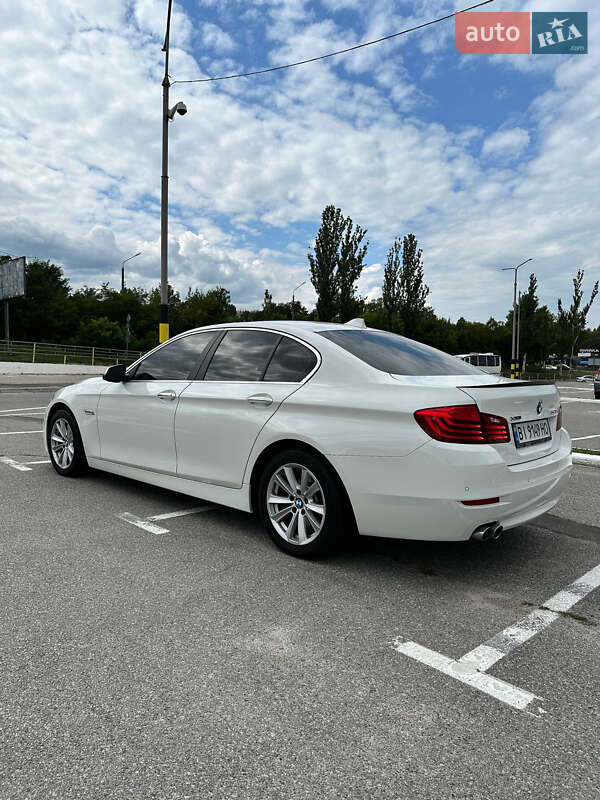 Седан BMW 5 Series 2016 в Києві